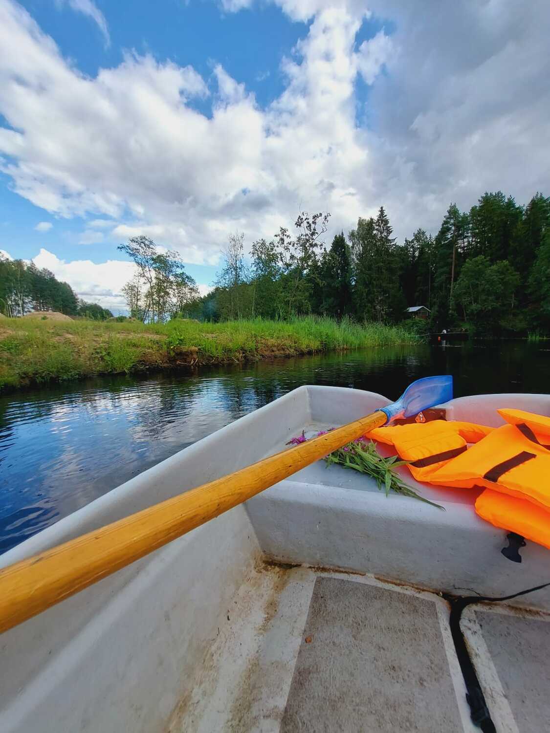 Аренда лодки - 1000 руб.